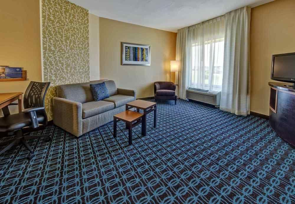 Fairfield Inn & Suites By Marriott Oklahoma City Nw Expressway/Warr Acres Екстериор снимка
