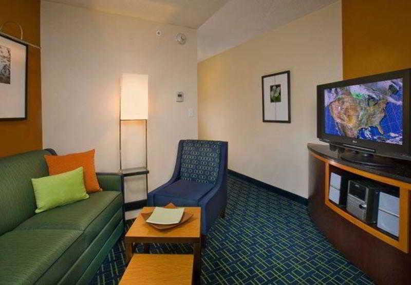 Fairfield Inn & Suites By Marriott Oklahoma City Nw Expressway/Warr Acres Екстериор снимка