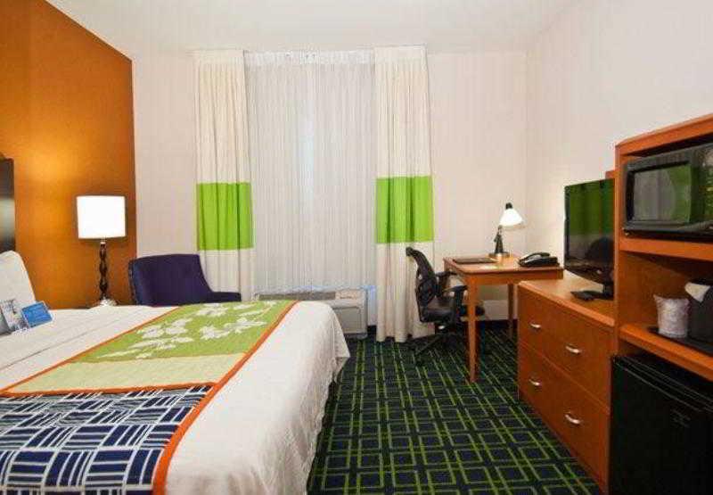 Fairfield Inn & Suites By Marriott Oklahoma City Nw Expressway/Warr Acres Стая снимка